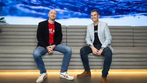 Anthony young  l  chris jewell  r  4